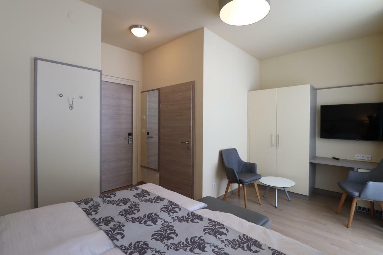 Kirchenwirt In Maria Schutz Hotel Schottwien Екстериор снимка